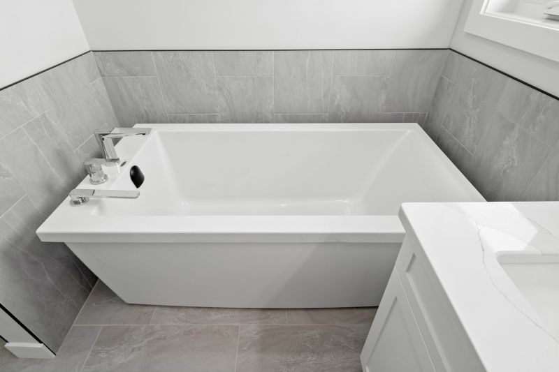 Porcelain Tub Resurfacing